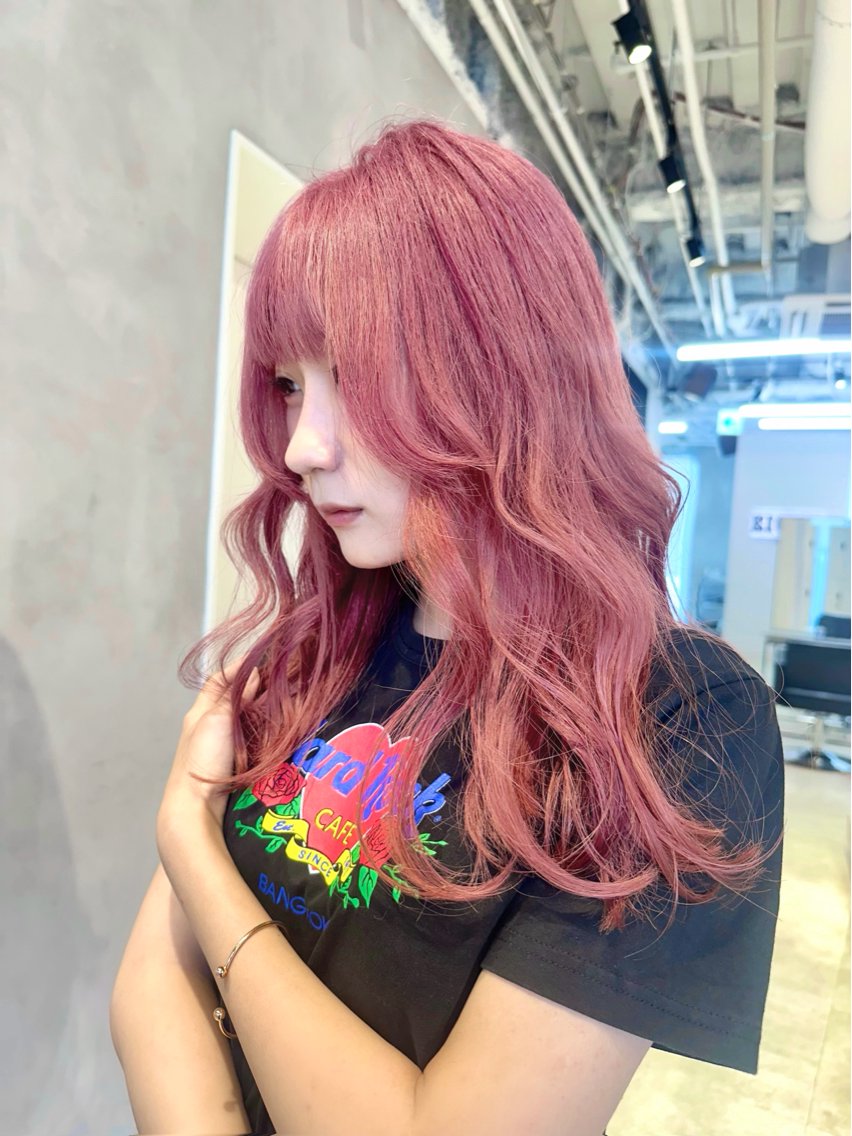 ミディアム カラー カット ヘアカラー トリートメント ブリーチ/ベージュ/ ショート/あかね🌼のヘアスタイル