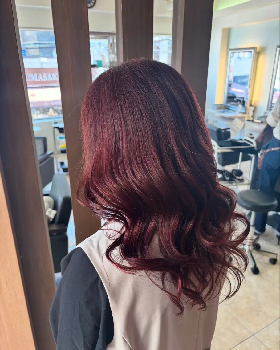 カラー ブリーチ ブリーチなしカラー レッドカラー カット ヘアカラー デザインカラー/ オダセイナのヘアスタイル
