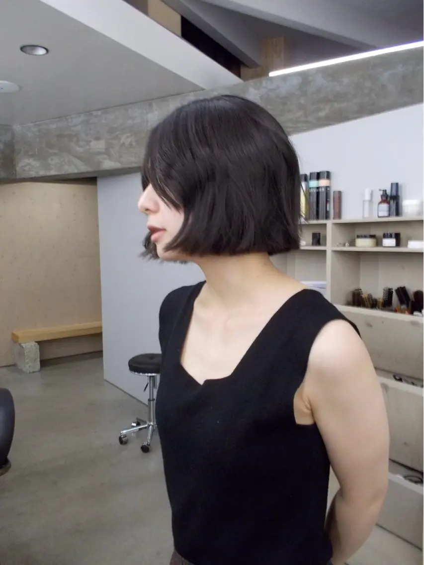 ミディアム bob リョウタのヘアスタイル
