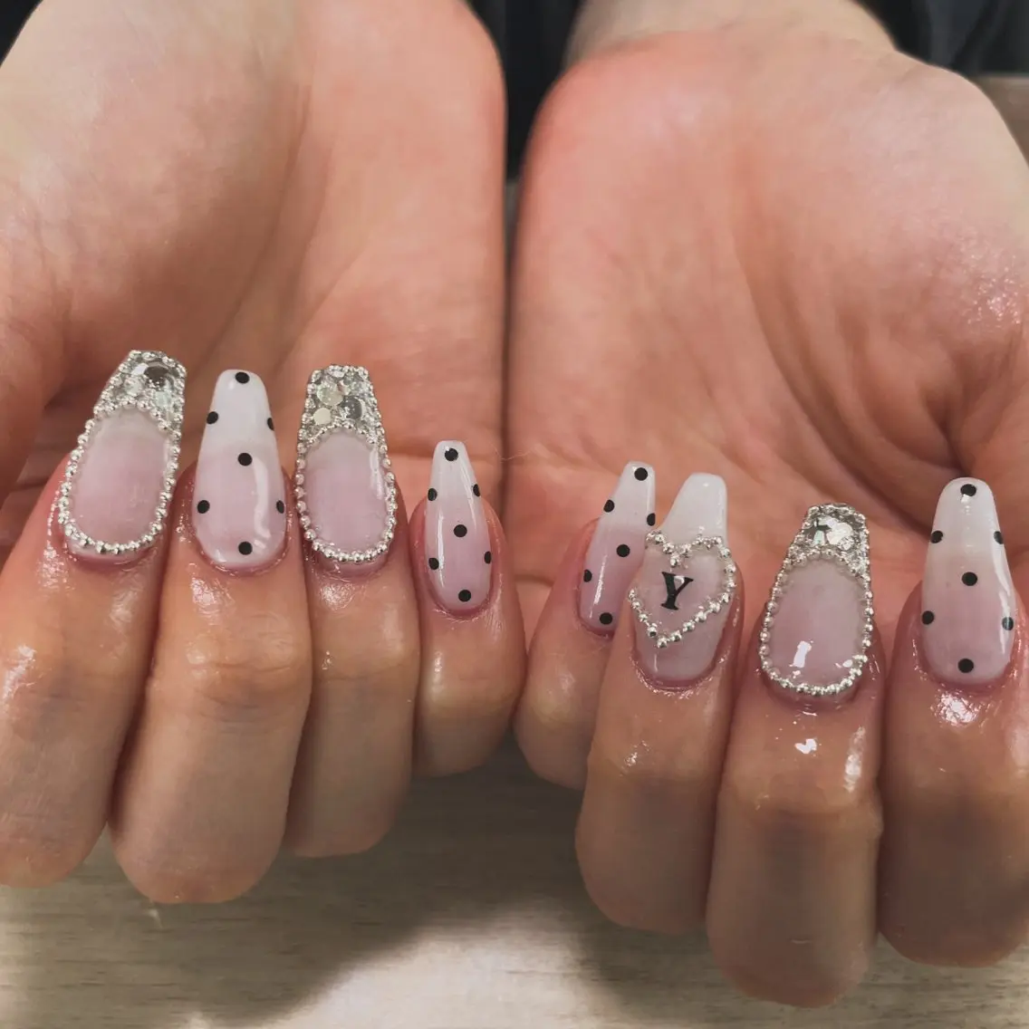 ネイル ドット ガーリー AZNAIL matsudaのネイルデザイン