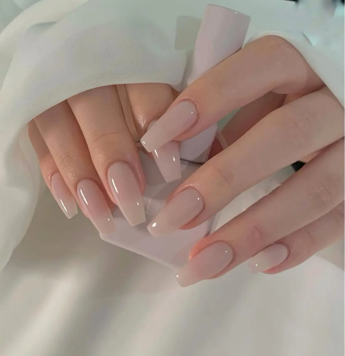 ネイル ワンカラーネイル ハンドネイル sora ❄️のネイルデザイン