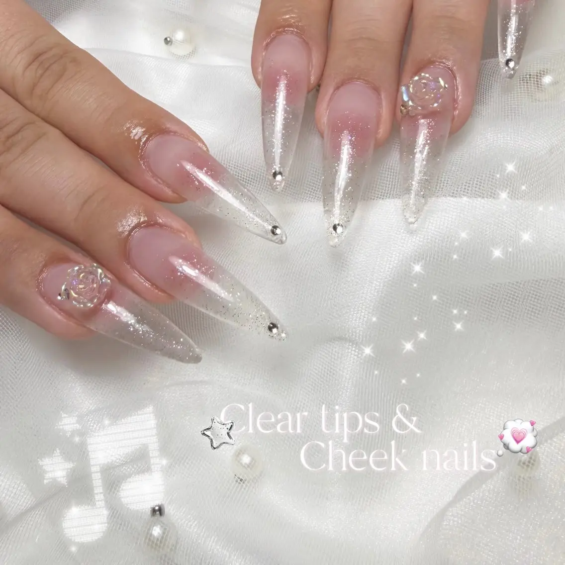 ネイル クリアネイル ハンドネイル Luna 【Li'ame】のネイルデザイン