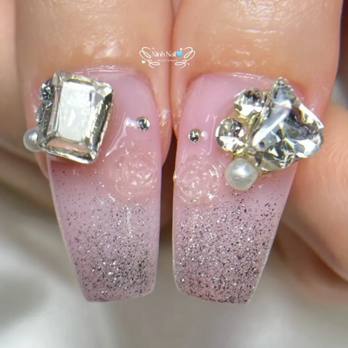 ネイル チークネイル 桜ネイル 長さ出し フットネイル ジェルネイル ハンドネイル XIINH NAIL SALONのネイルデザイン