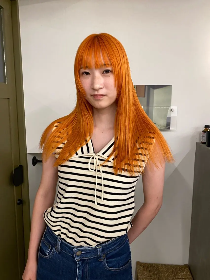 ロング カラー ブリーチ オレンジ tonari 梅田、中崎町のヘアスタイル