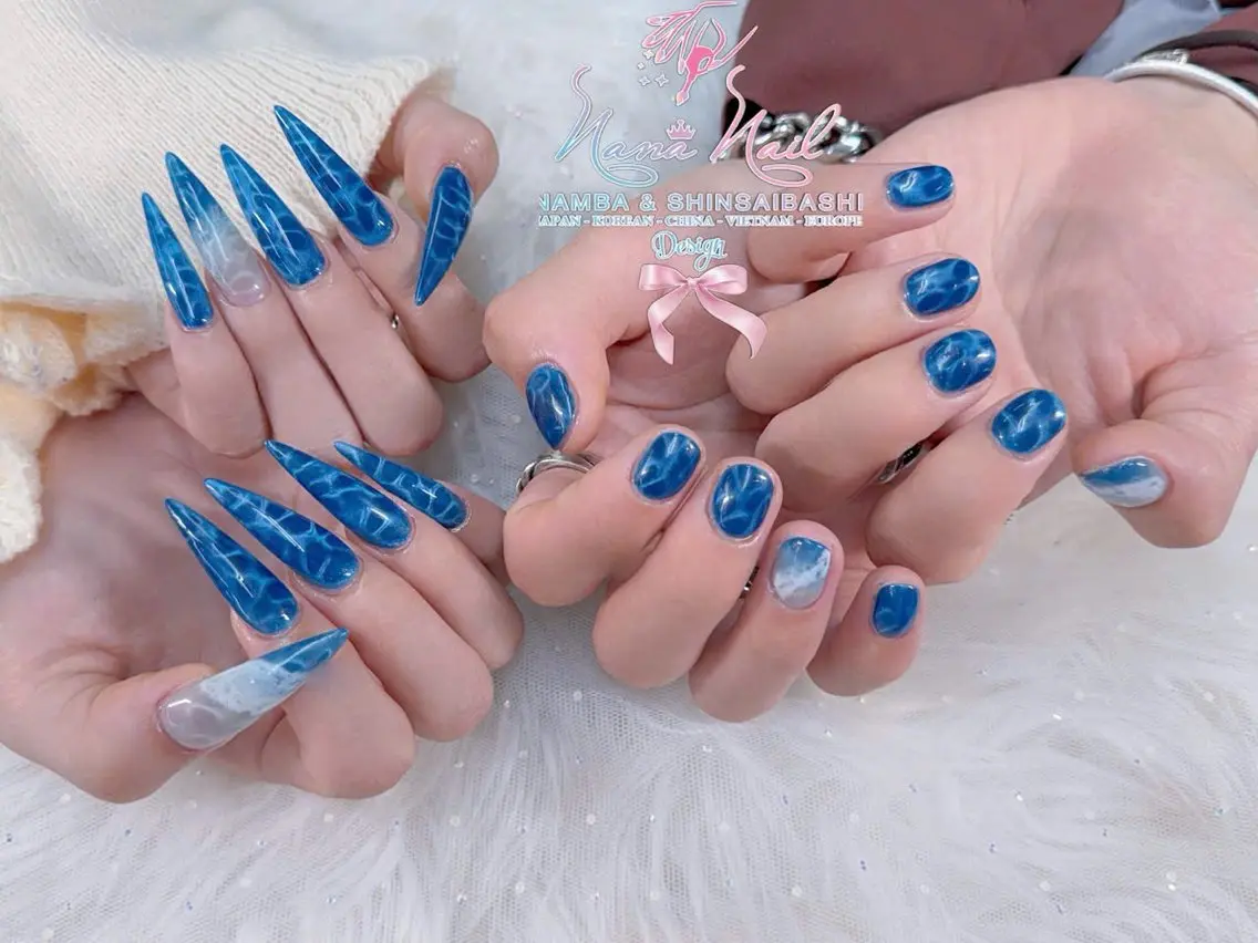 セミロング ハンドネイル Linanail Nambaのマツエク・マツパデザイン