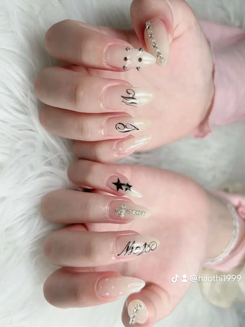 ネイル ハンドネイル MIO Nailのネイルデザイン