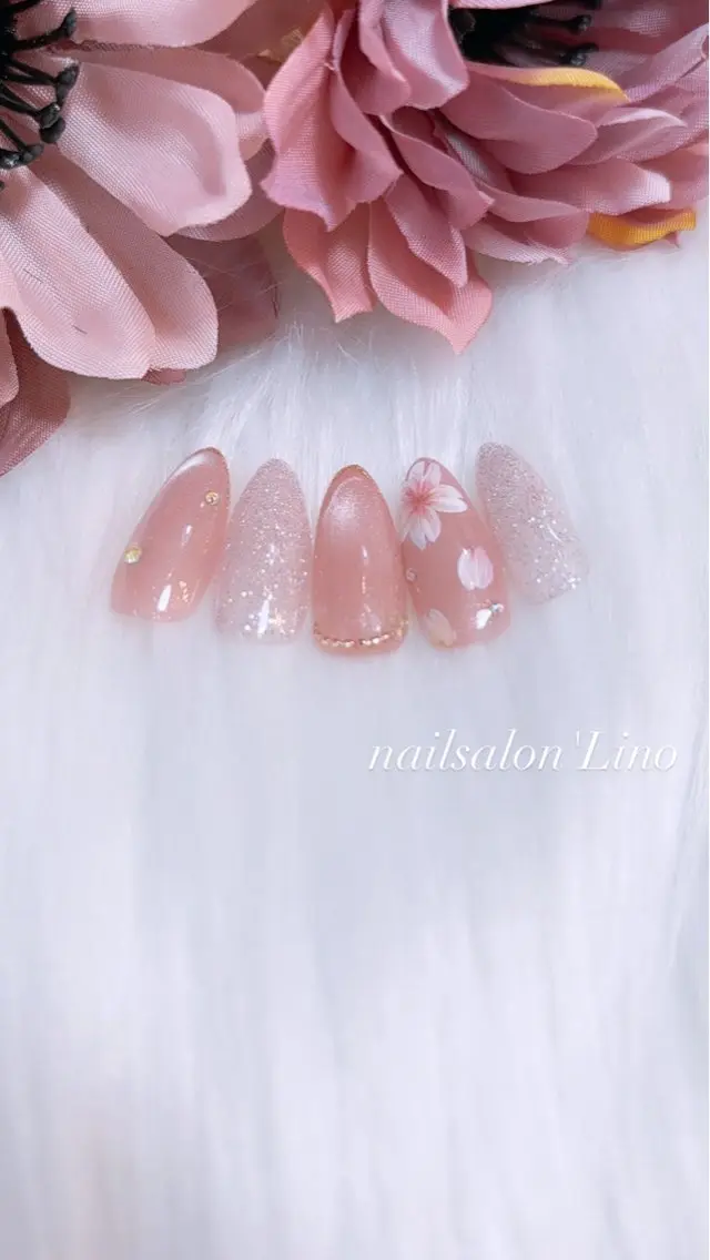 ネイル 卒業式 マグネットネイル 春ネイル ハンドネイル Lino𓂃⟡.· Chizuruのネイルデザイン