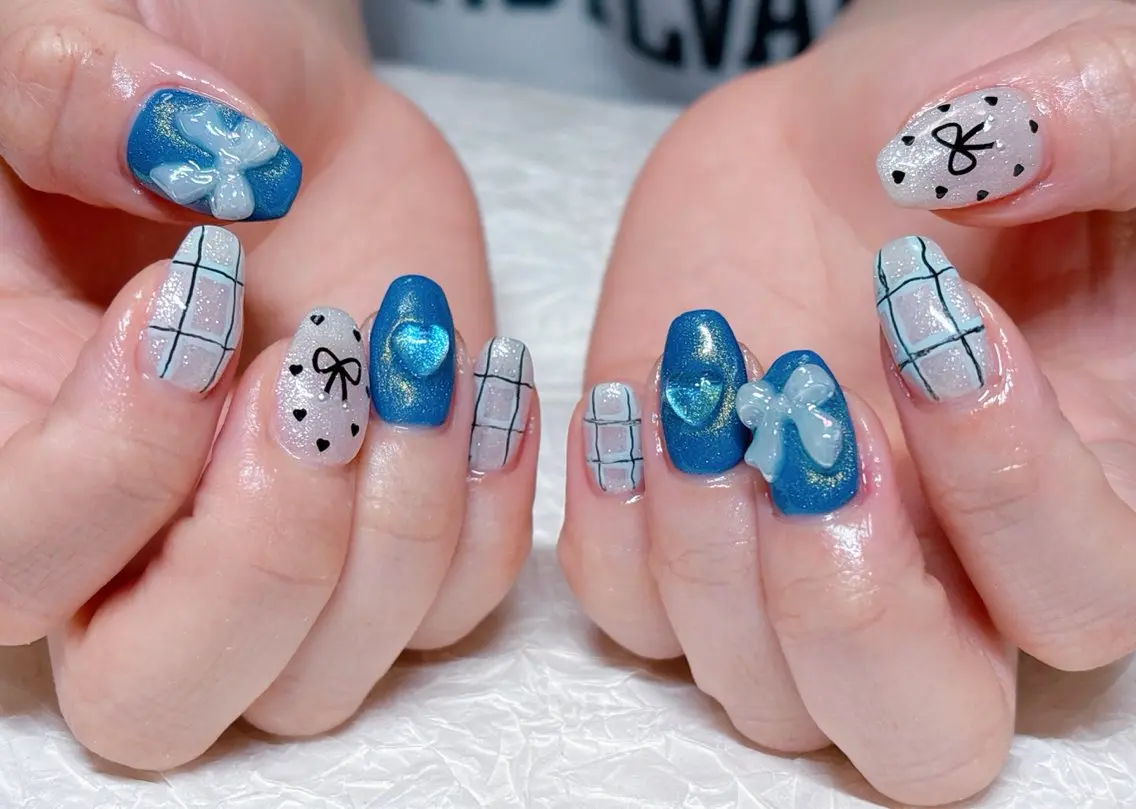 ネイル アートネイル オーロラネイル チークネイル フラッシュネイル フットネイル ハンドネイル ハンドケア ゆ か_Nails💫のネイルデザイン