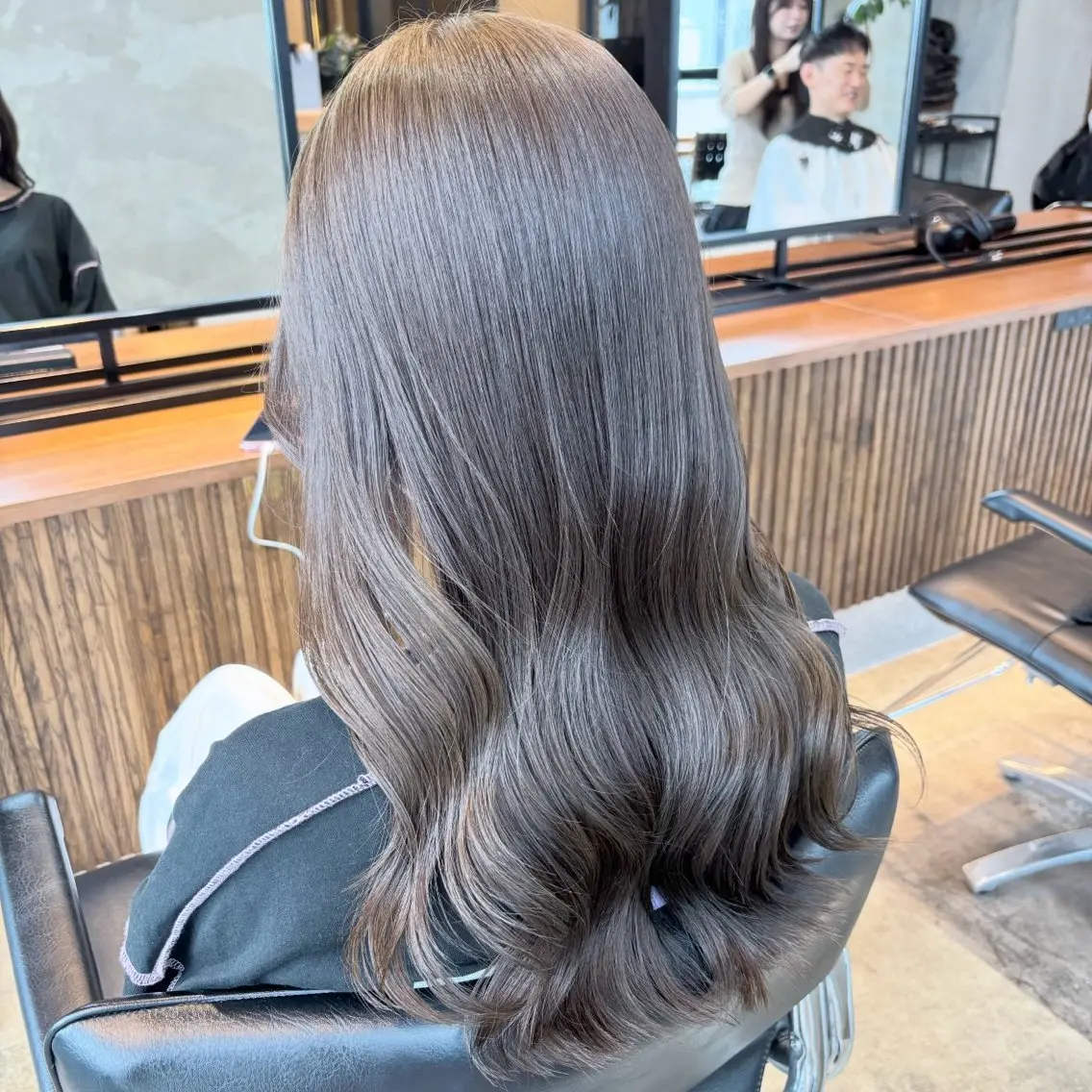 ロング カラー ヘアアレンジ ベージュカラー ブリーチ ダブルカラー ミント ミントベージュ 渋谷🤍ハイトーン 🤍ボブ🤍FUMUのヘアスタイル