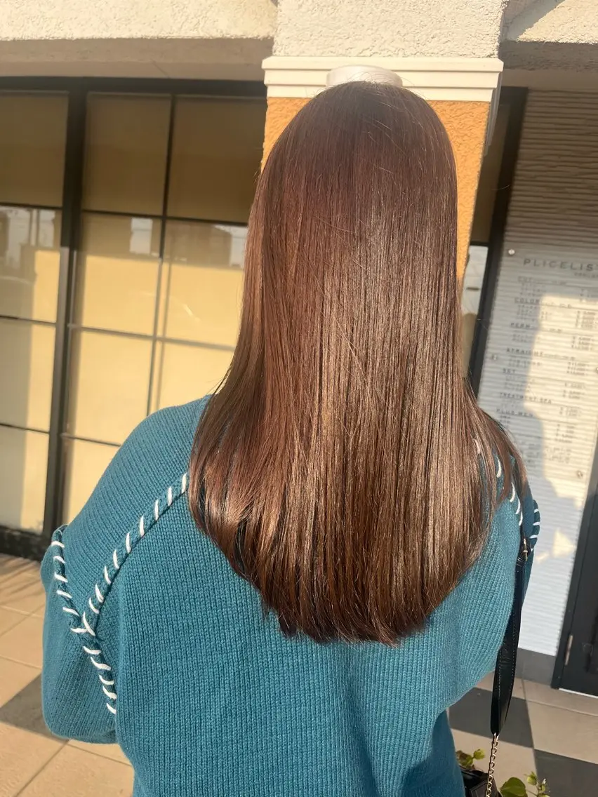 カット+カラー(ミディアム+550円・ロング+1100円)ファッションカラー/白髪染め/白髪ぼかし/脱白髪染めの写真