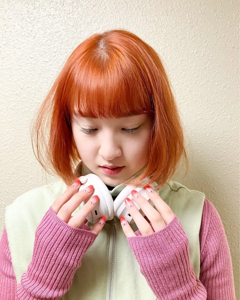ショート 顔まわりレイヤー 姫カット レイヤーカット ウルフカット ヘアカラー fumika推しカラ ー/デザインカラーのヘアスタイル