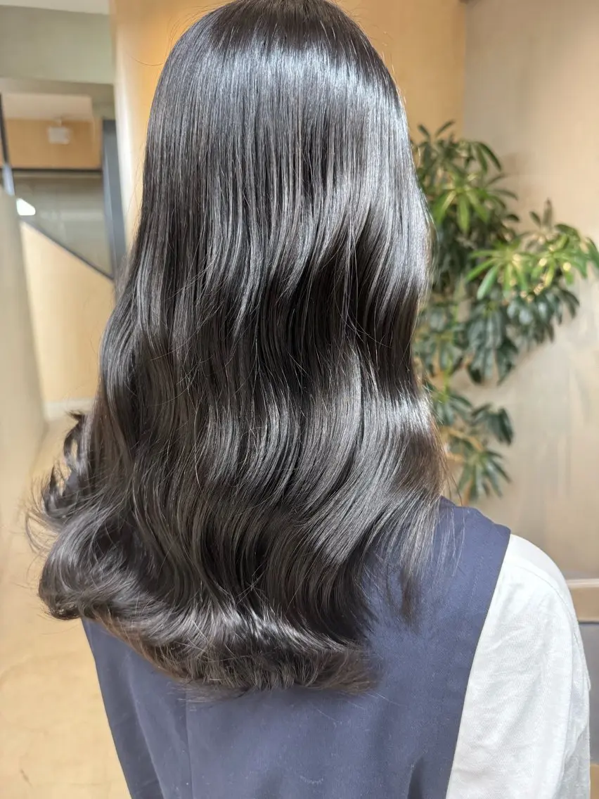 ロング カラー 🦋うる艶透明感ヘア 今井達也のヘアスタイル