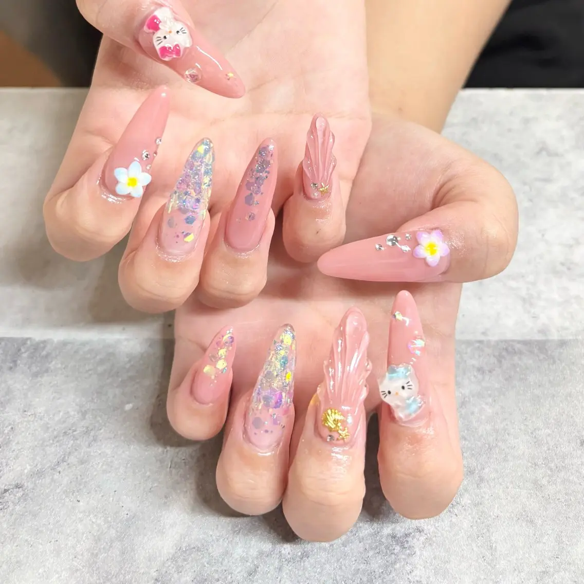 ネイル FELICE ﾌｪﾘｰﾁｪのネイルデザイン
