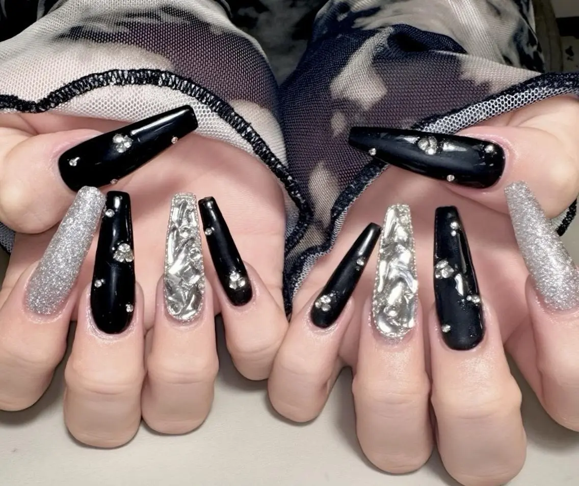 キッズ ハンドネイル ハンドケア 🍑 momo_nailのネイルデザイン