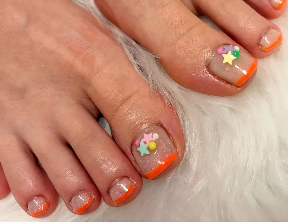 ネイル フットネイル nail salon BrooChillのネイルデザイン