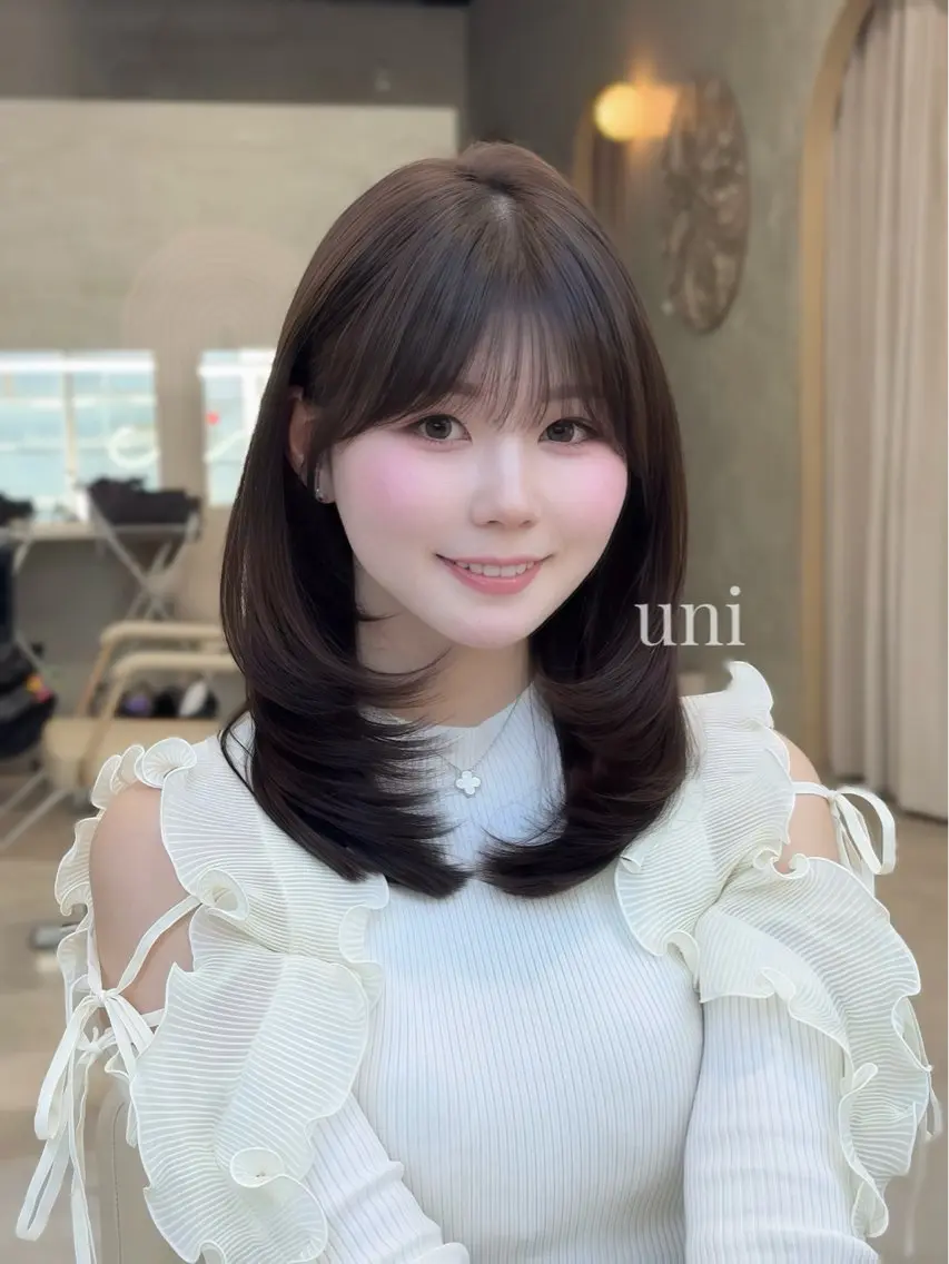 セミロング セジュン 韓国レイヤー/顔周りのヘアスタイル