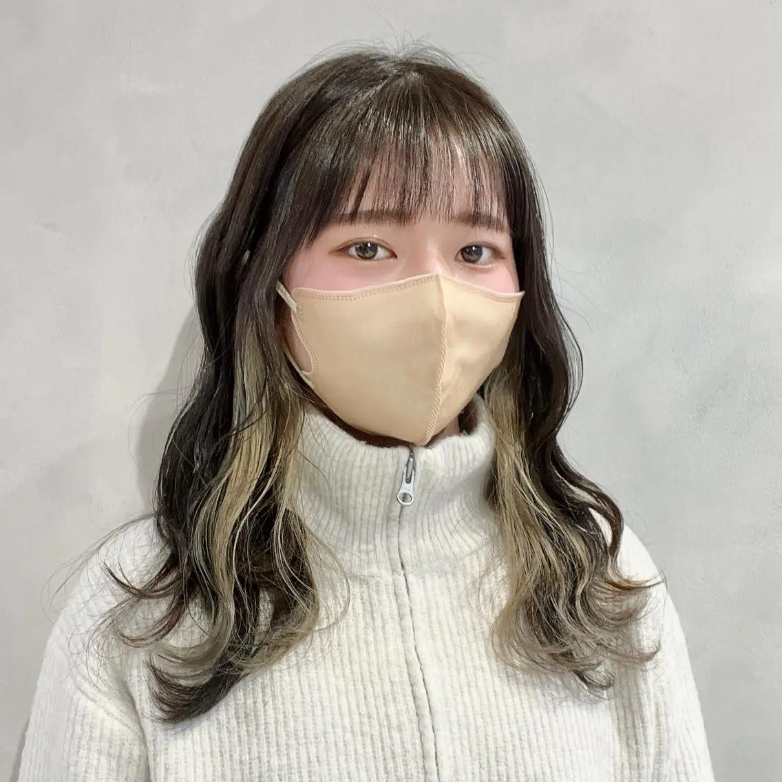 ロング カラー ヘアカラー トリートメント 髪質改善⌇﻿透明感 カラー⌇﻿川上葵のヘアスタイル