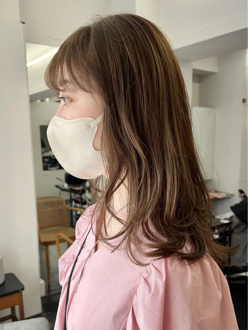セミロング カラー カット ヘアカラー トリートメント manami (sibell)のヘアスタイル