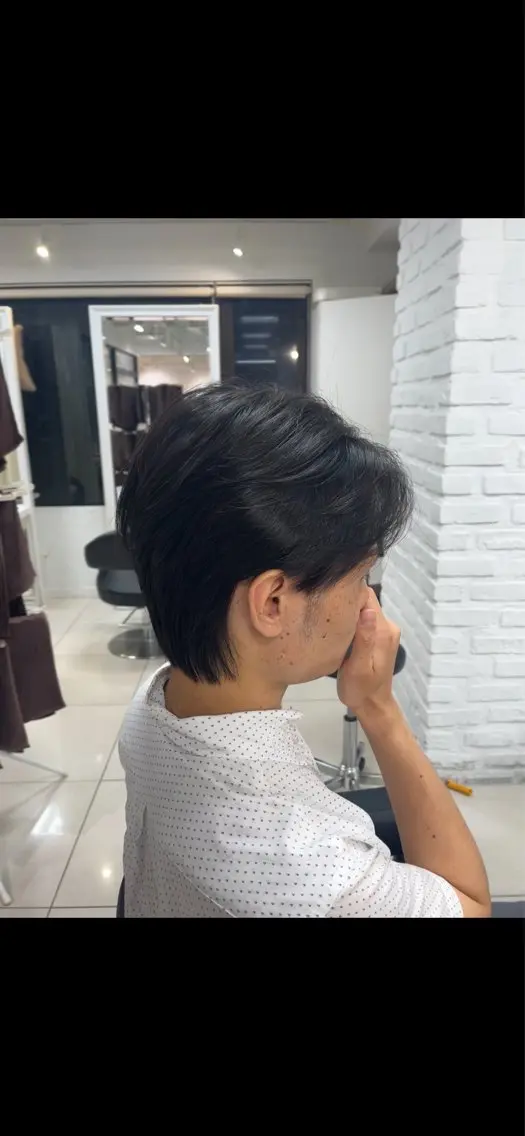 ショート 【シャドウパーマ センターパート】義心のヘアスタイル
