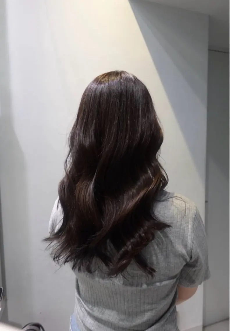ロング 油井 緋織のヘアスタイル