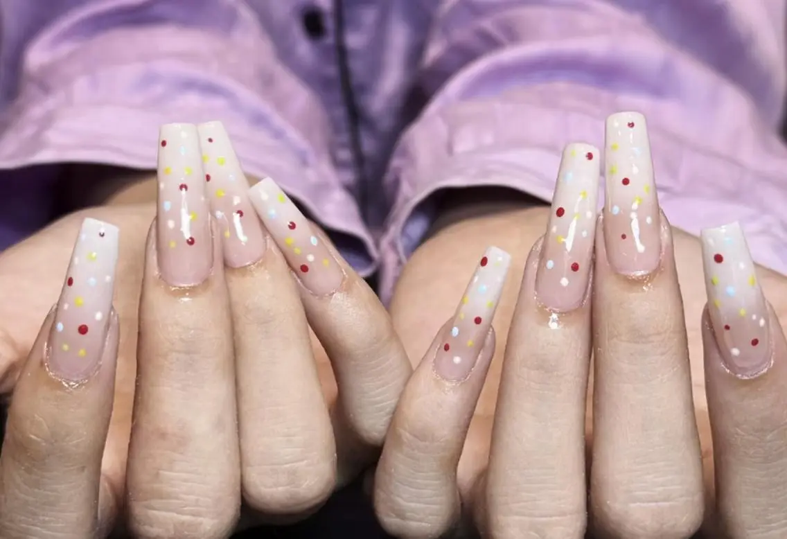 ネイル ハンドネイル 🎀 Ayaka_nailのネイルデザイン