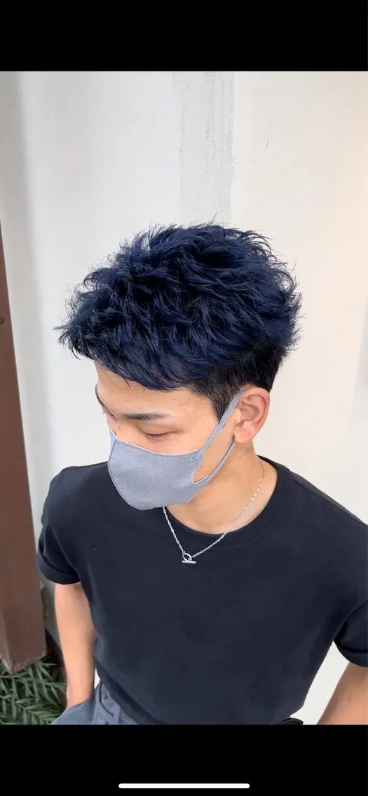 ショート カラー メンズ シルバー 今在家 玲【自然な 縮毛矯正/メンズ】のヘアスタイル