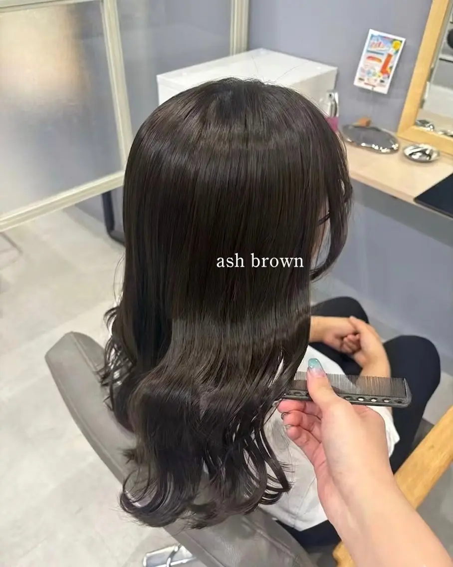 セミロング カラー ヘアカラー トリートメント 《Velle》 yunonのヘアスタイル