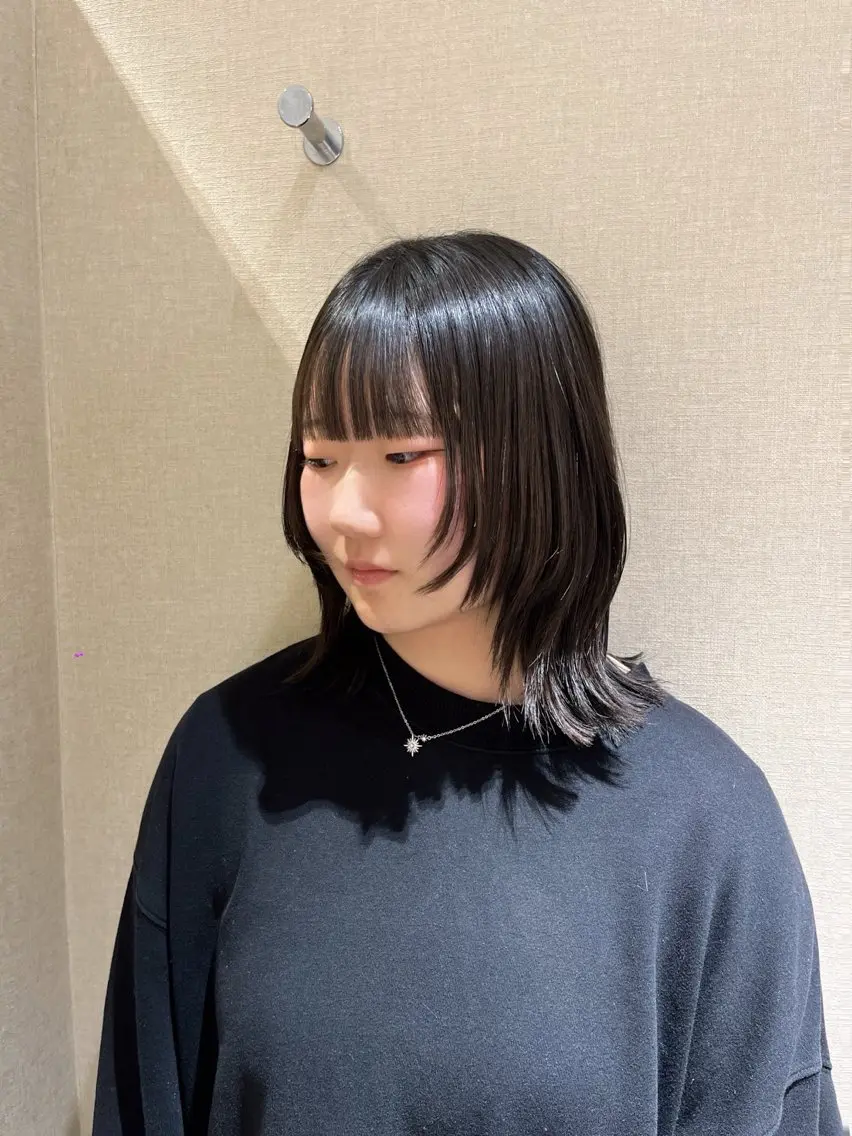 ミディアム カット 縮毛矯正 トリートメント 外川 生純美ೀ🌝のヘアスタイル