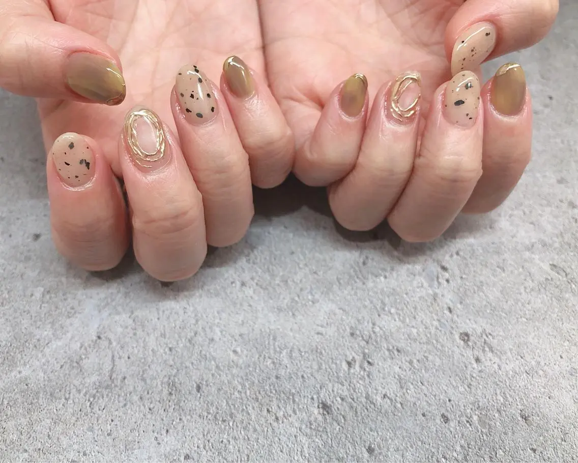 ネイル アートネイル ピスタチオネイル ハンドネイル saki_ nail heronのネイルデザイン