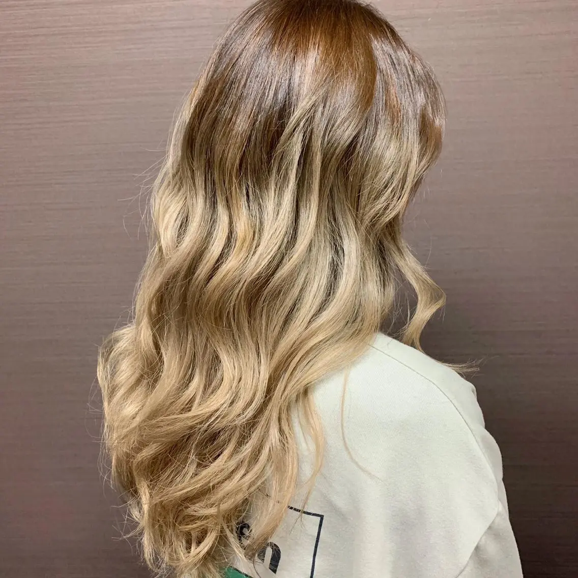 ミディアム パーマ PANOL 秀島のヘアスタイル