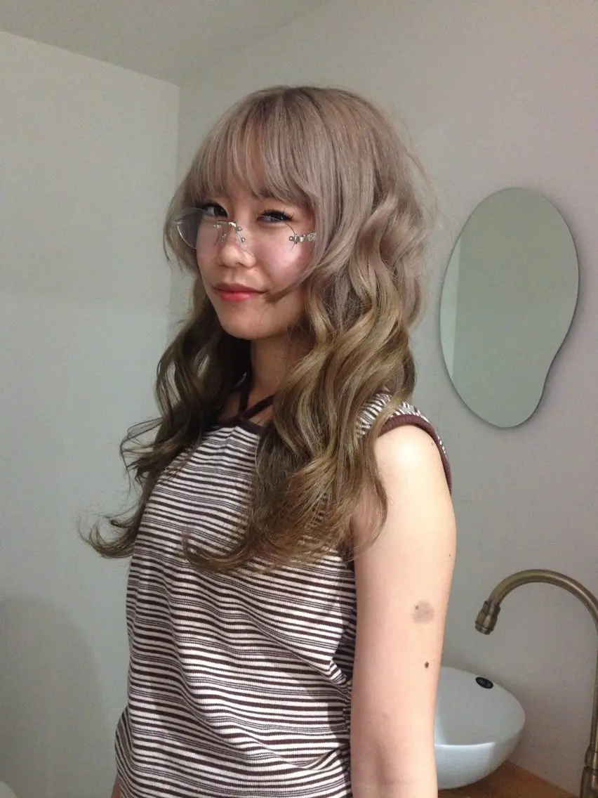 セミロング ヘアカラー カラーモデル募集中 Rei🐈‍⬛/大宮のヘアスタイル