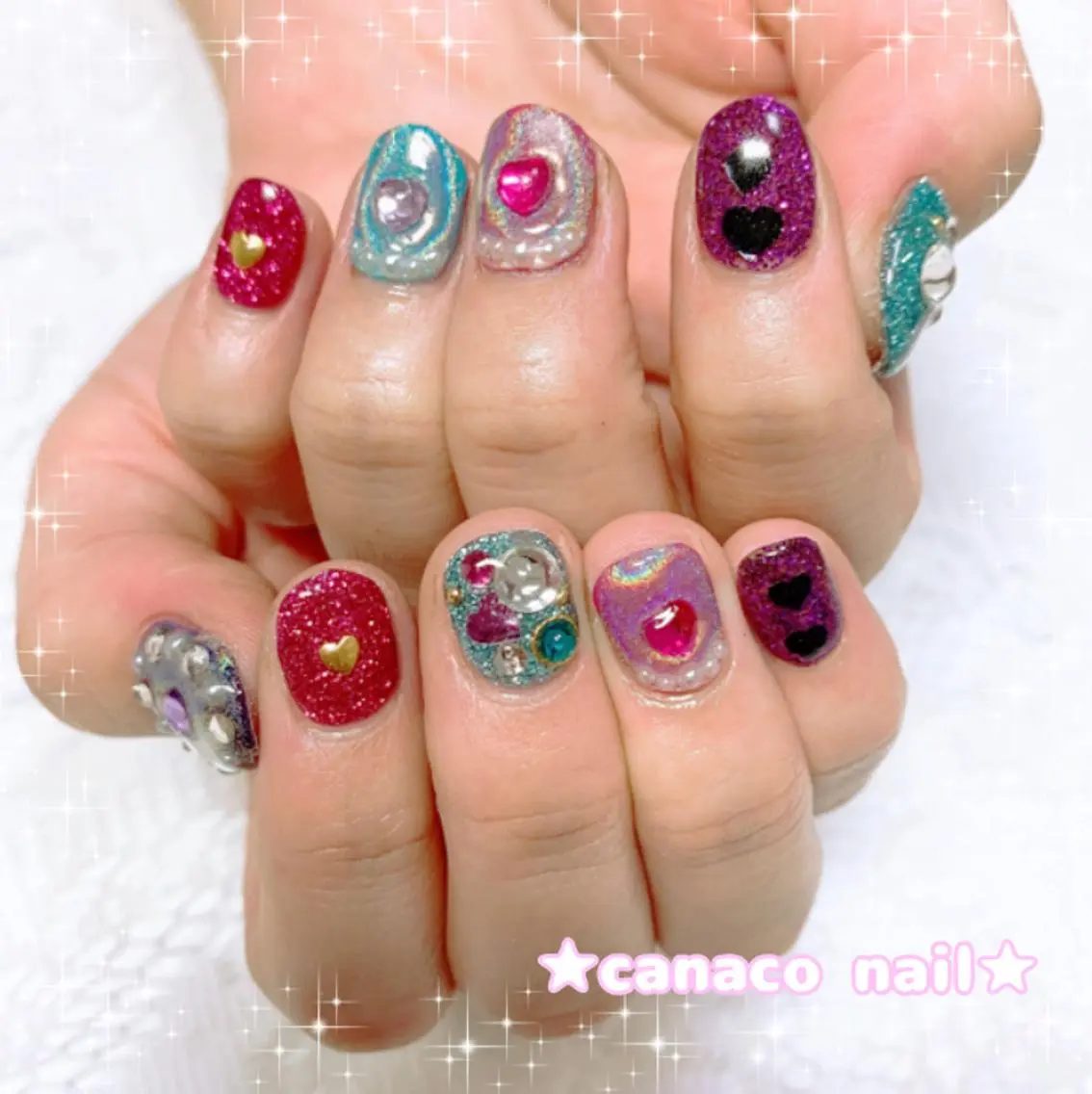 ネイル キラキラネイル ストーンネイル ハンドネイル ハンドケア ベテランネイル cnc nailのネイルデザイン