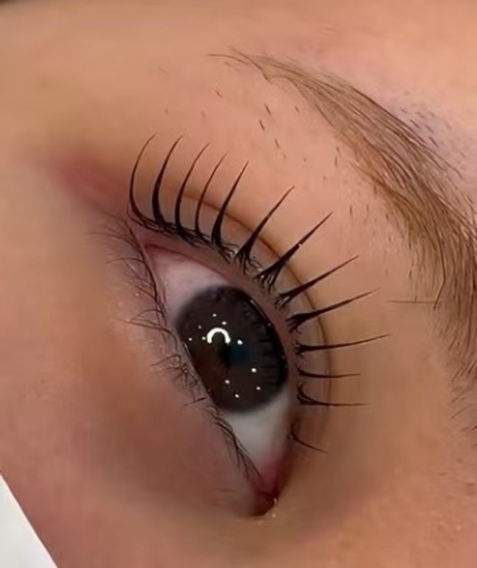 パーマ Yii salon 🎀のマツエク・マツパデザイン