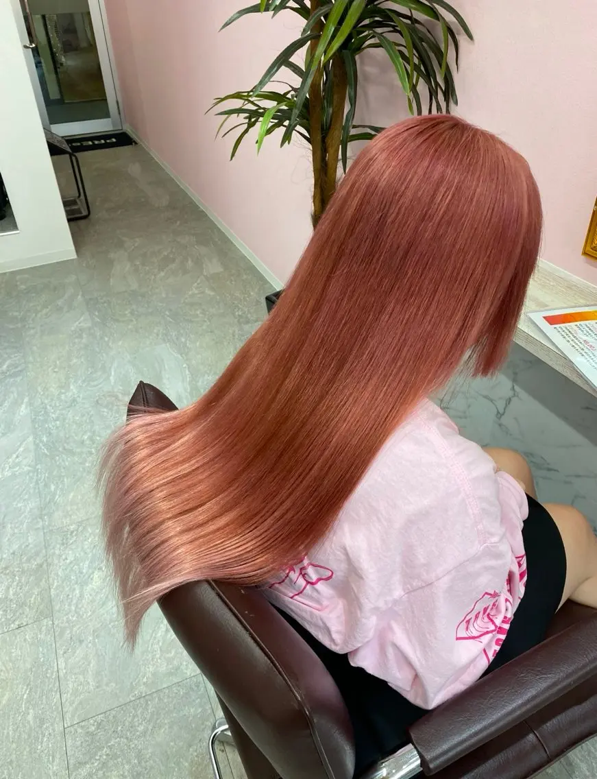 ロング PREss Yuiのヘアスタイル