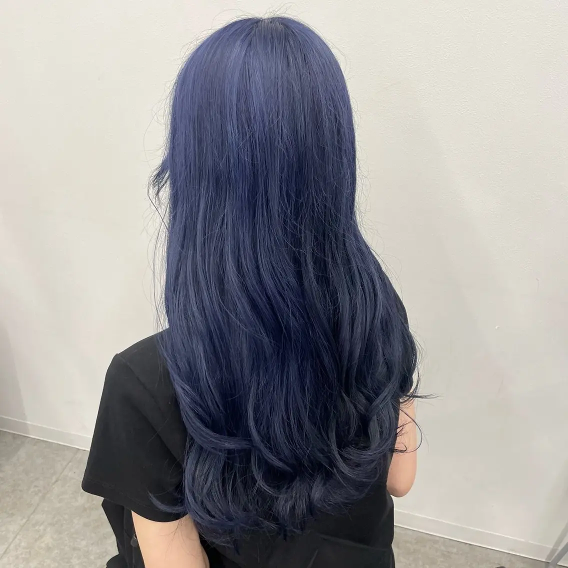 ロング カラー ラベンダー💜 グレージュ🩶のヘアスタイル