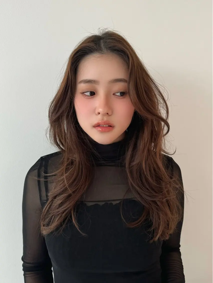 セミロング カラー ヘアアレンジ オレンジ ピンクカラー カット ヘアカラー トリートメント レイヤーカット🤍 RINAのヘアスタイル