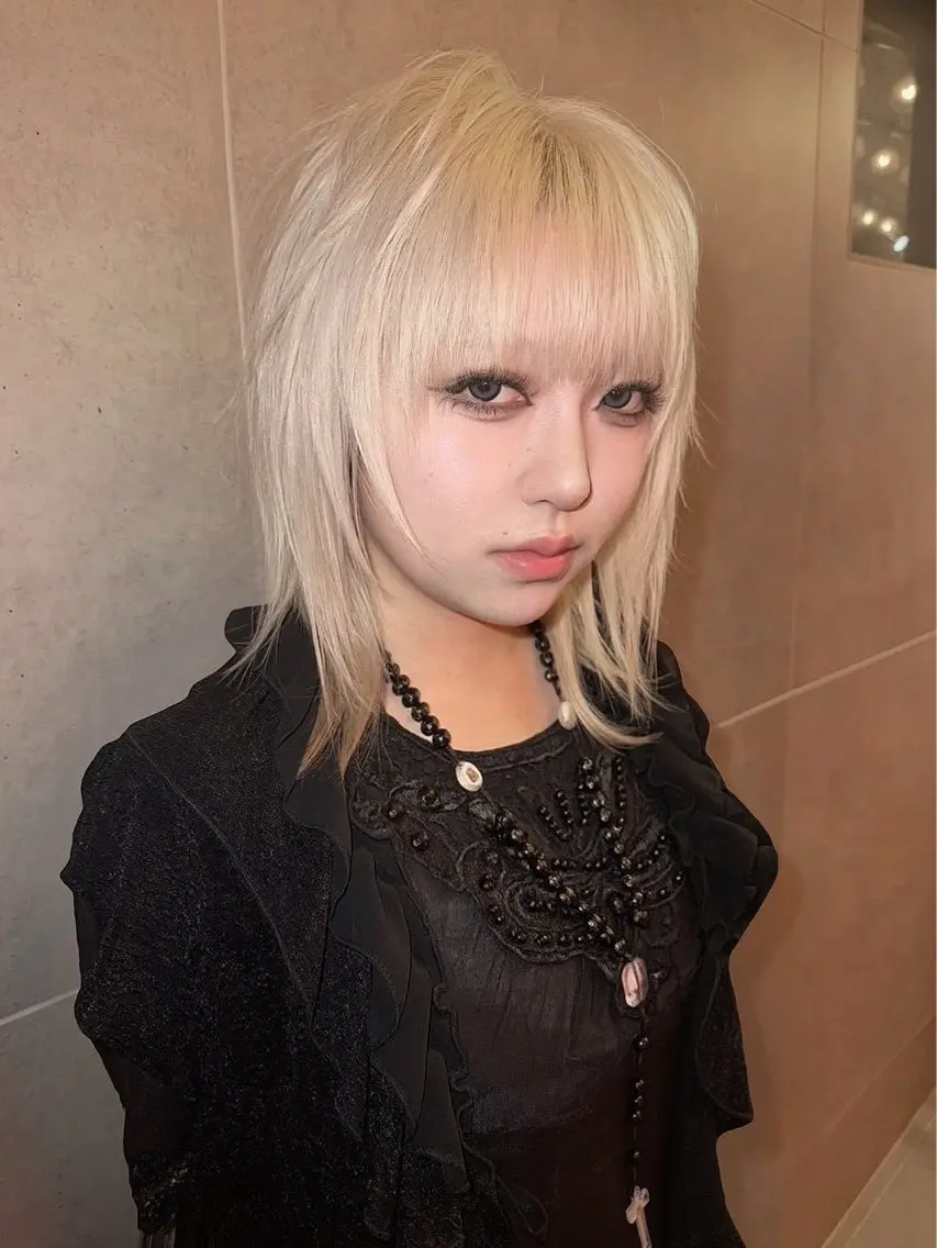 ミディアム カラー カット ヘアカラー トリートメント ヘッドスパ ヘアセット HARUNA/原宿/ デザイン/カットのヘアスタイル