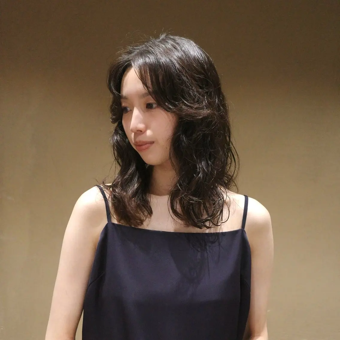 ミディアム パーマ NERO 絵美里のヘアスタイル