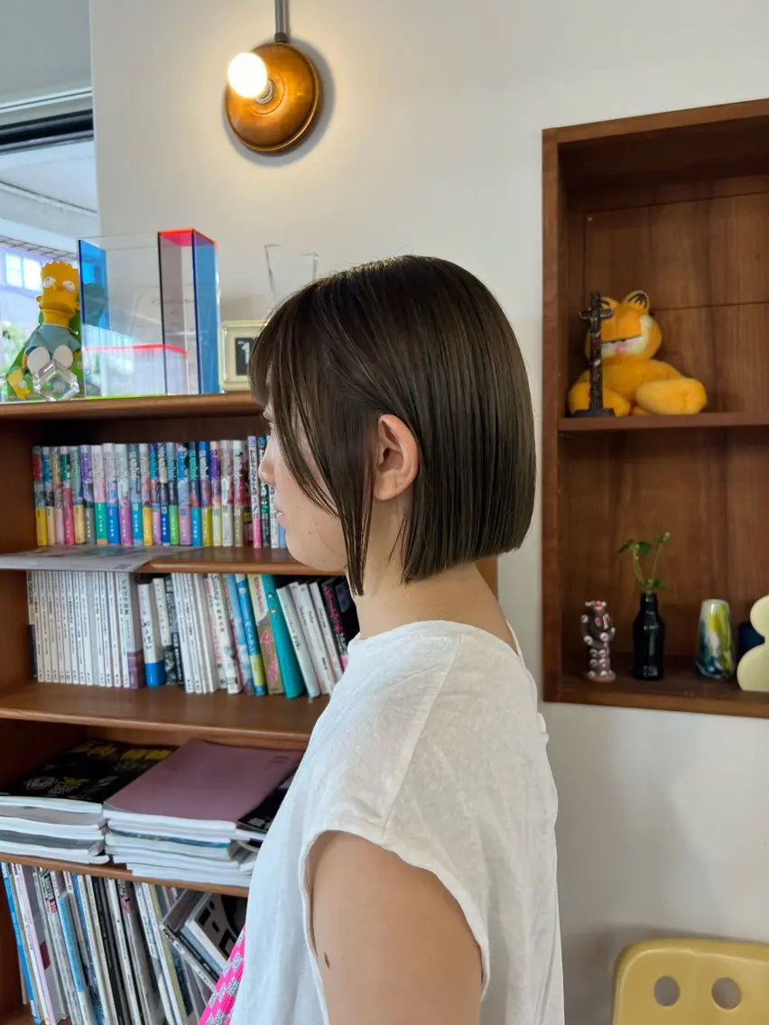ショート ボブ 石川 実咲のヘアスタイル