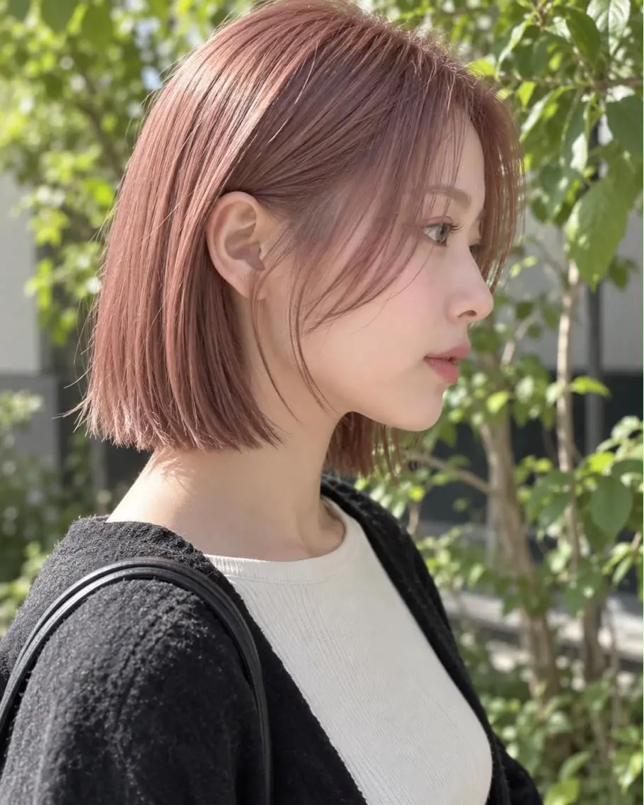ミディアム カラー かりや あゆみのヘアスタイル