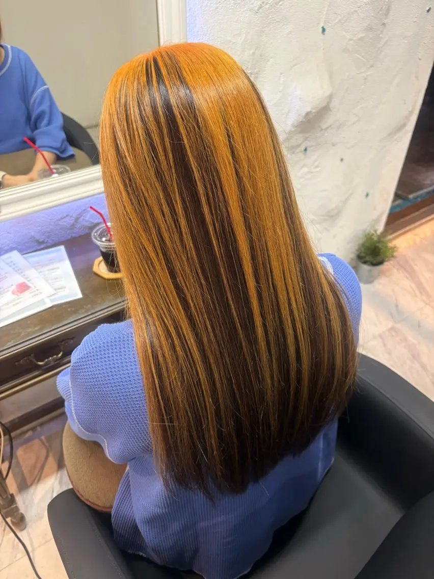 カラー 伊藤 希実のヘアスタイル