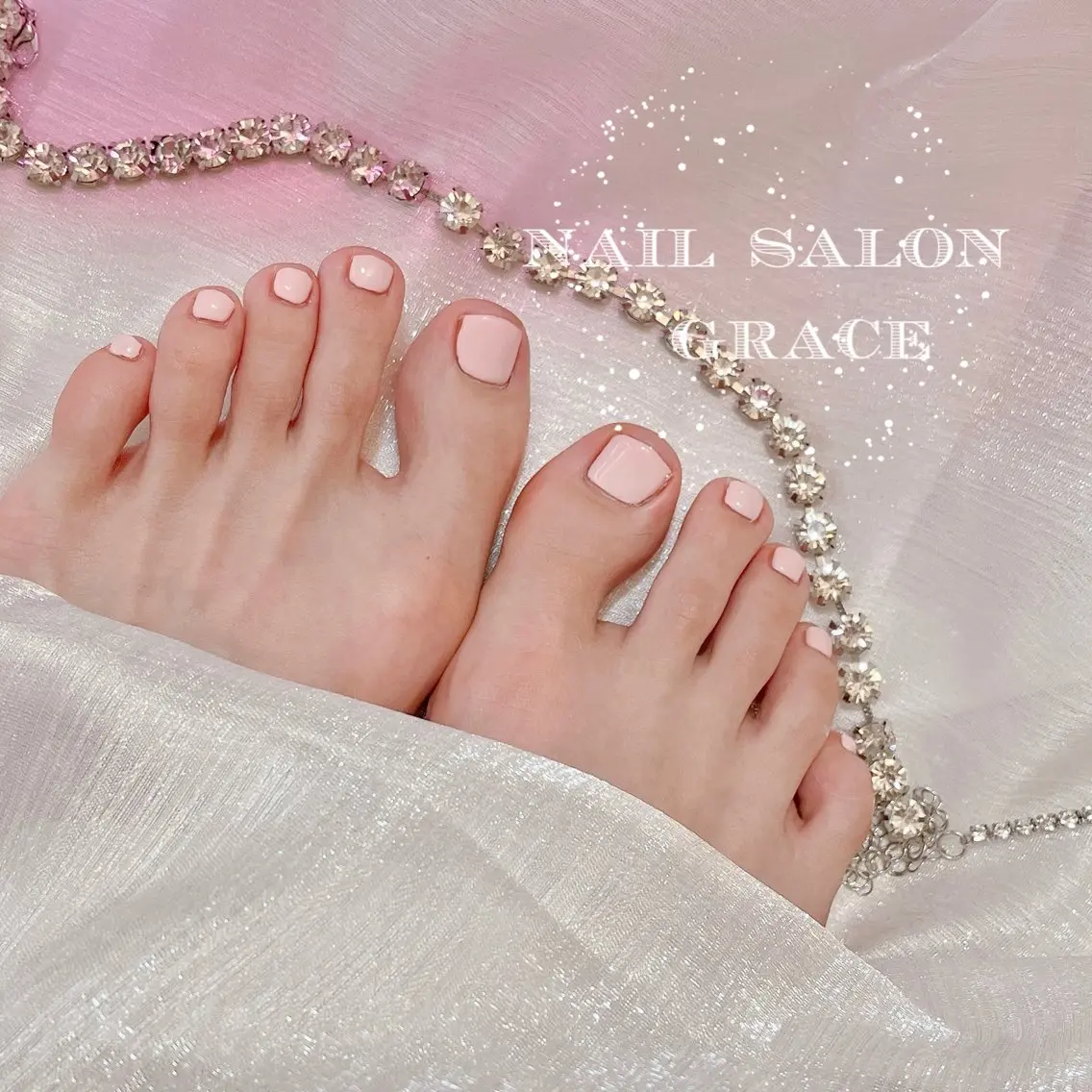 ネイル フットネイル ワンカラーネイル ピンク OASIS nailsのネイルデザイン