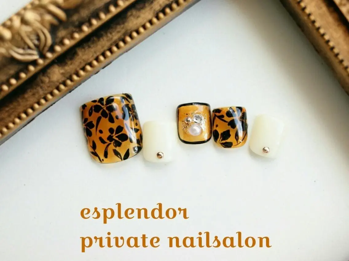 ネイル ブラウン クリアネイル フットネイル レース フットネイル esplendor  小野寺のネイルデザイン