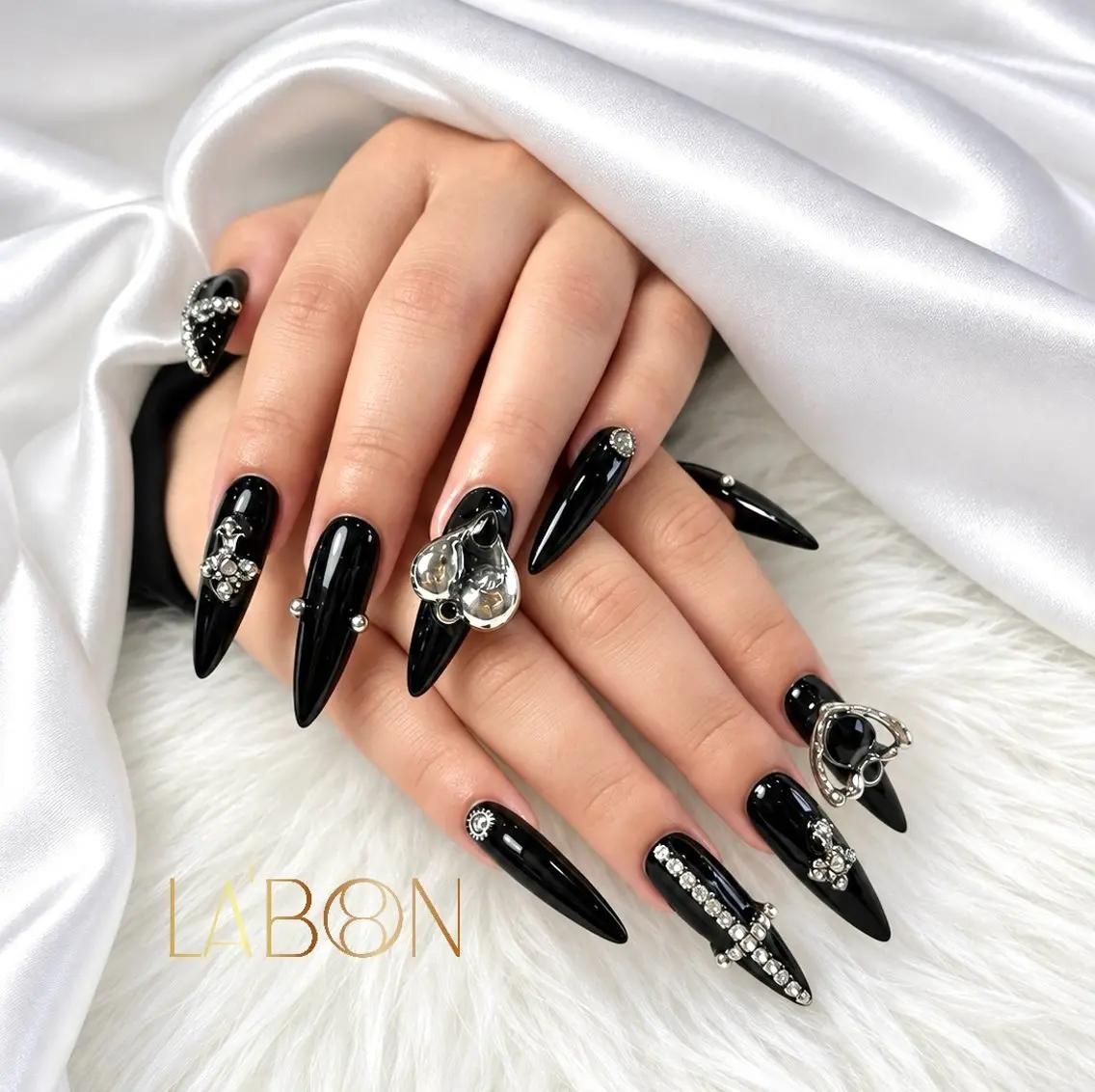 ネイル ロングネイル スカルプネイル Labon Nails Artのネイルデザイン