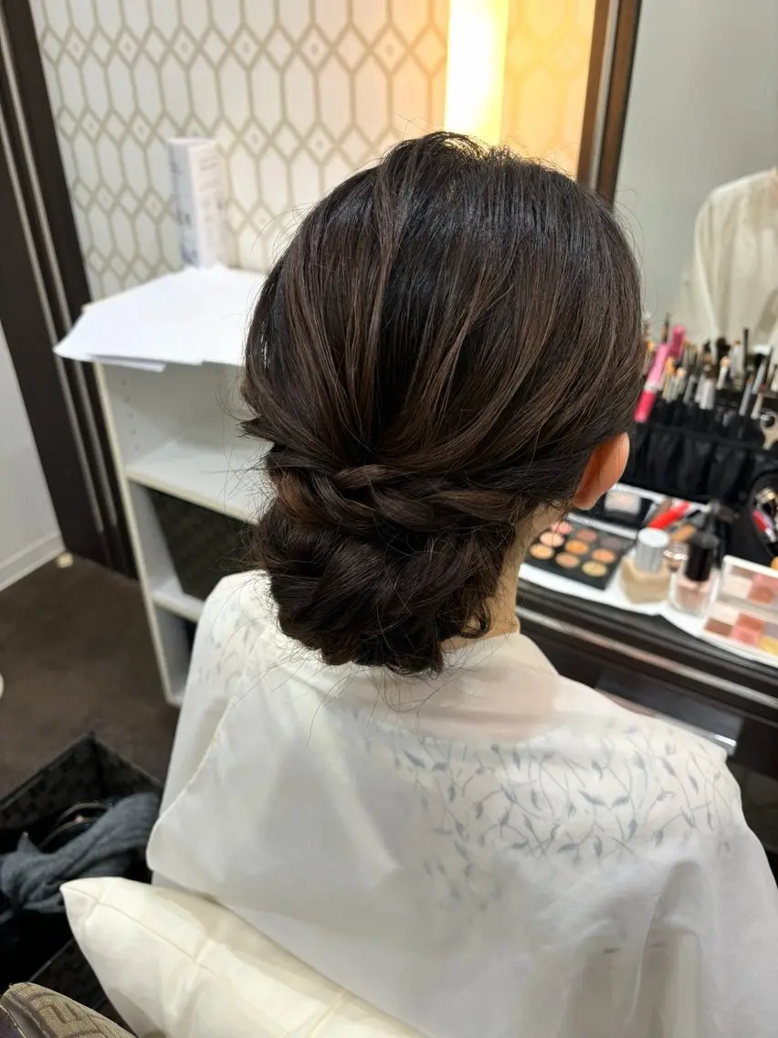 ヘアアレンジ ヘアセット よしだ まゆこのヘアスタイル