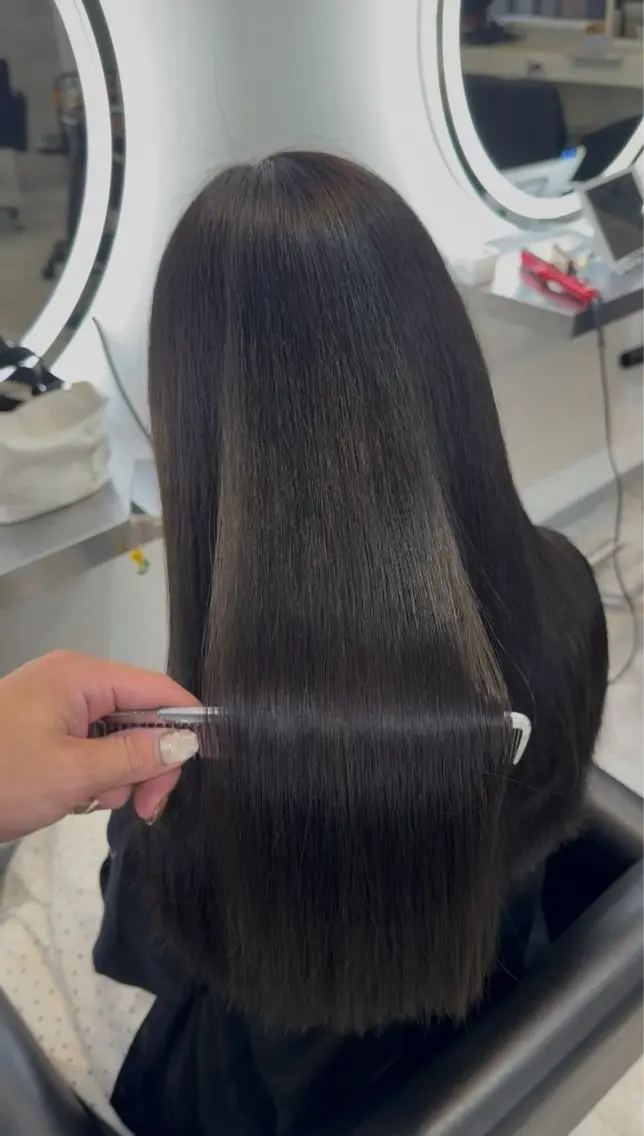 ロング カラー 長谷川 悠のヘアスタイル