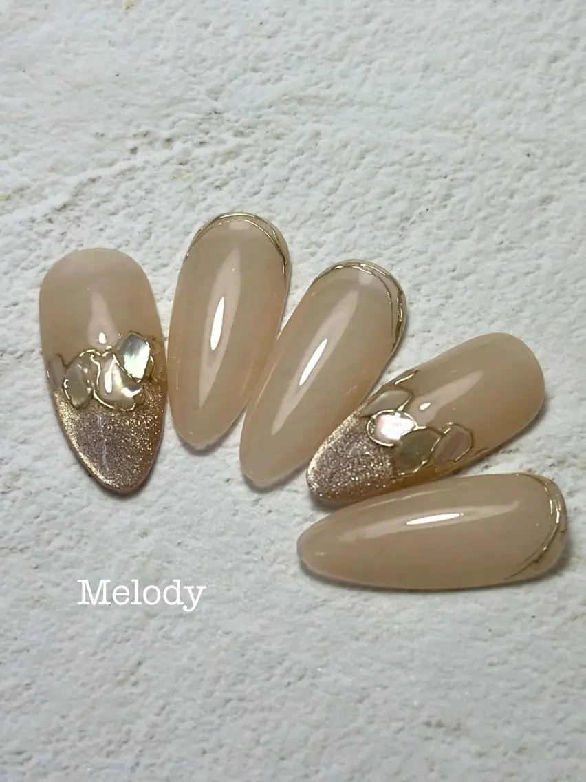 オフィスnailにおすすめ【初回・2回目同価格】6月キャンペーンネイル②(マグネット×天然石art)の写真