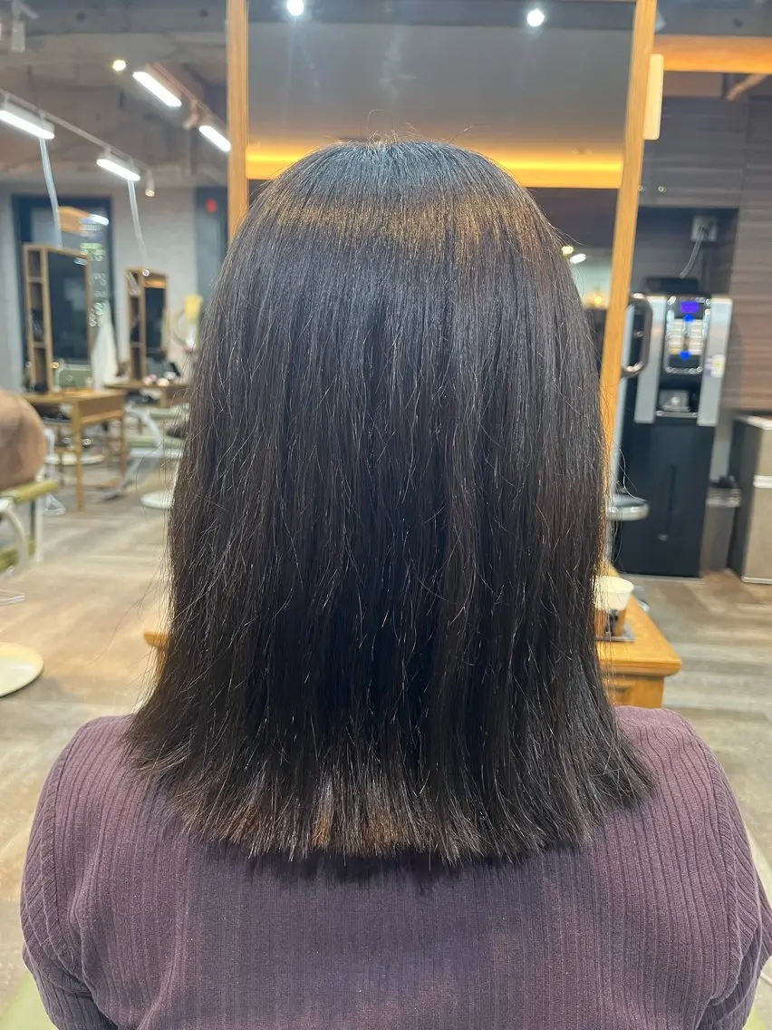 ミディアム カット 縮毛矯正⚡️カラー いいじまのヘアスタイル