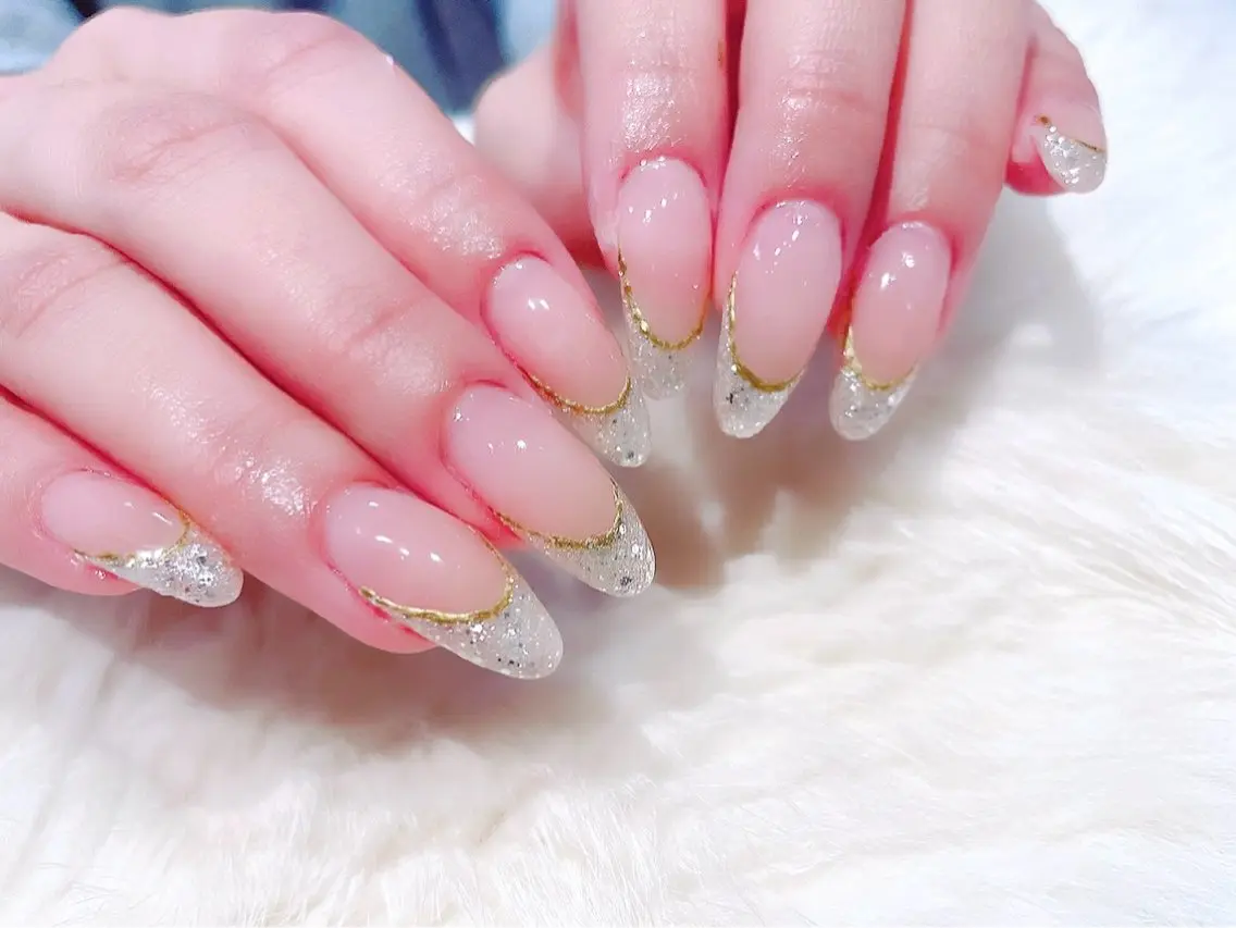 ネイル フレンチネイル ガラスフレンチ NARUMI HYODOのネイルデザイン