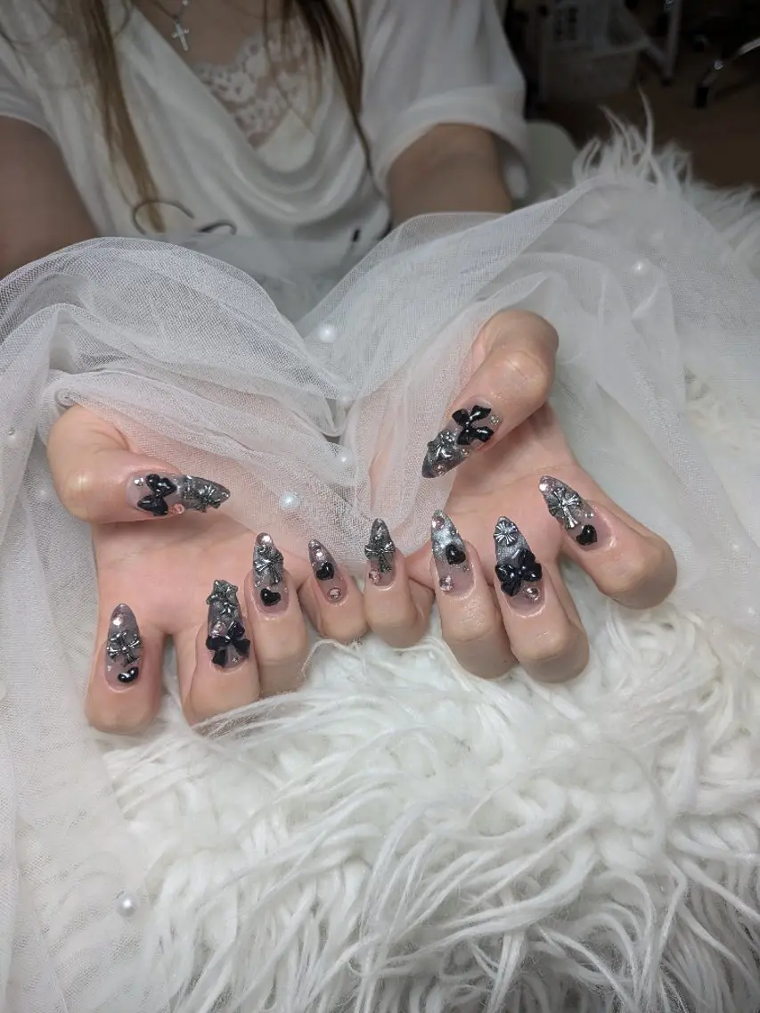 ネイル Queen Nail 研修生のネイルデザイン